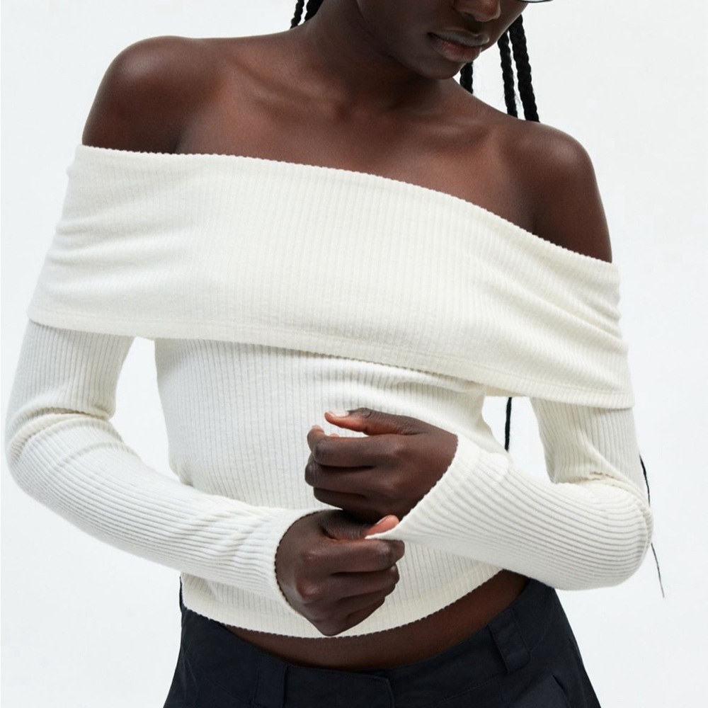 Urban Outfitters Fold Over Long Sleeve Top - White Size S